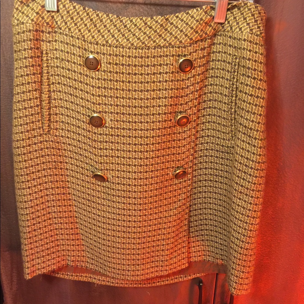 Loft Tweed buttoned pencil skirt